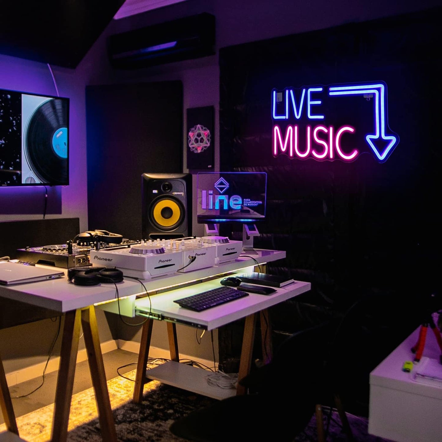 Bar LIVE MUSIC Neon